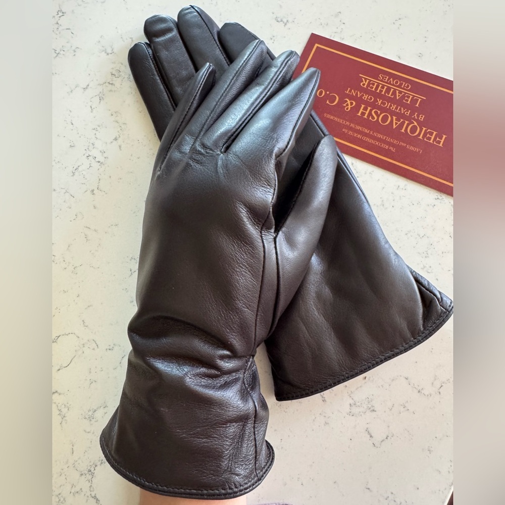 NWT Feiqiaosh Brown Leather Gloves Warm poly Fleece Lined Touchscreen Capable M